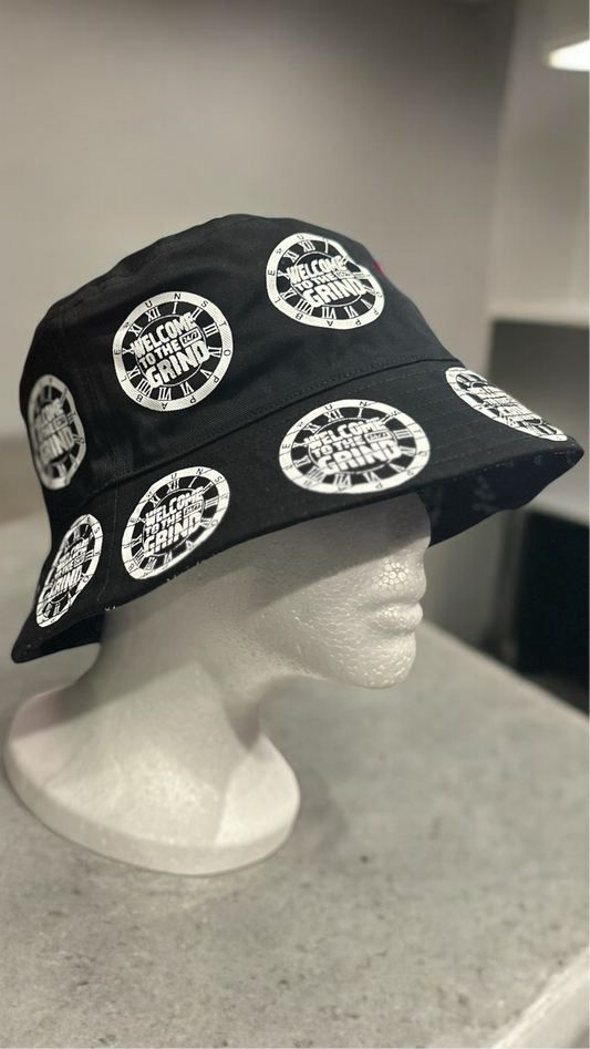 White🔛Black Reversible Bucket🪣