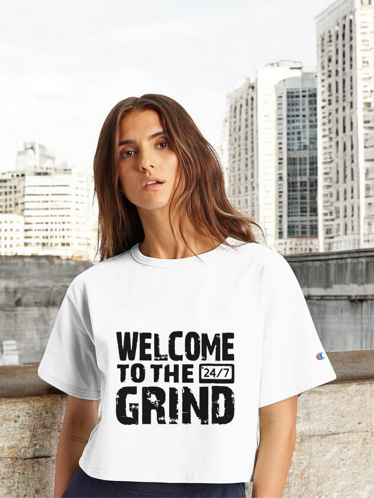 Blackđź”›White Women's Cropped T-Shirt