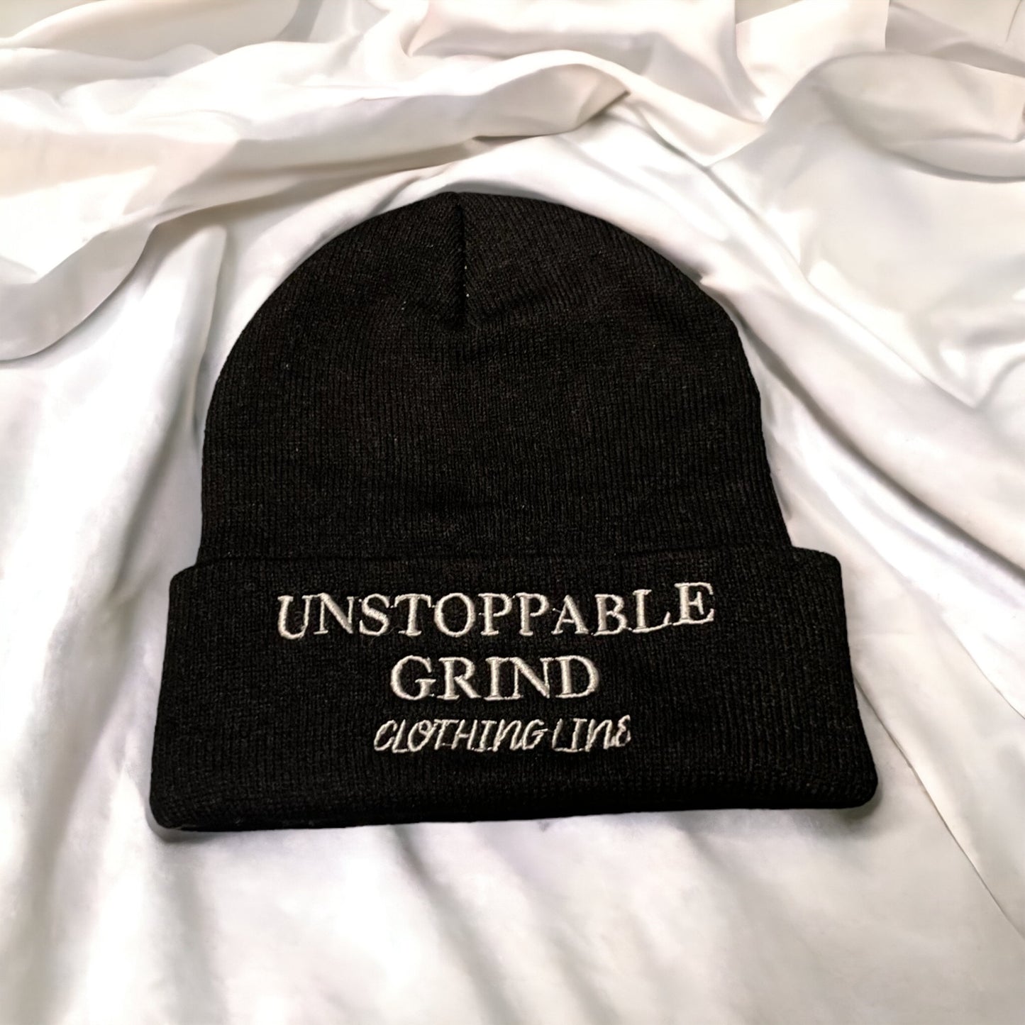 White🔛BLACK🎓 BEANIEs